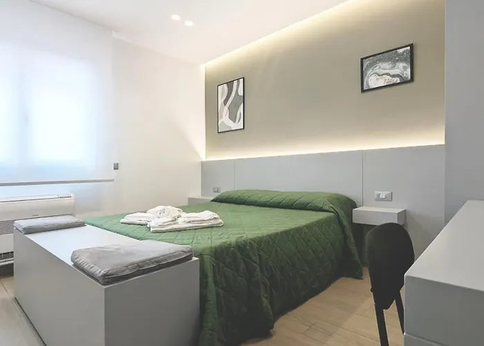 The Superhost - Il Lux 4* Crotone