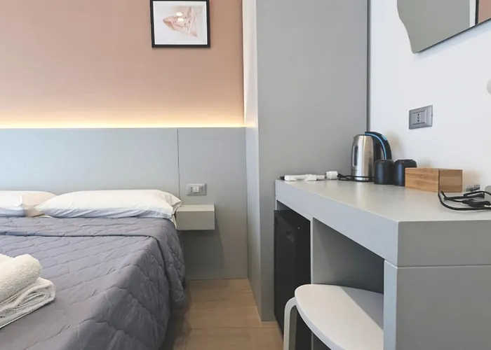 The Superhost - Il Lux Bed & Breakfast Crotone