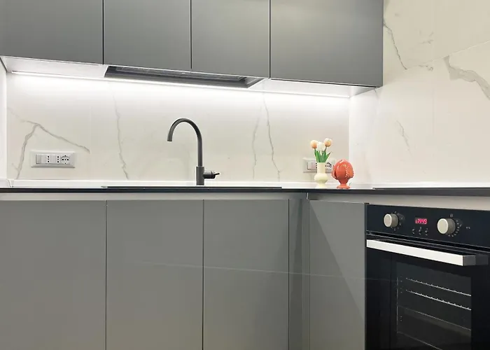 Bed & Breakfast The Superhost - Il Lux 4*